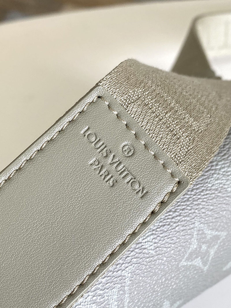 ルイヴィトン バッグの人気 超N品 LOUIS VUITTON モノグラム グラディエント ディストリクトPM NV3 M11593 メンズ ショルダーバッグ - 画像 (6)