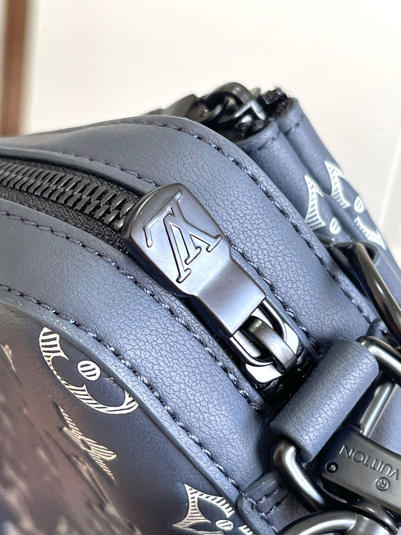 LOUIS VUITTON トリオ・メッセンジャー M24753 ルイヴィトン モノグラム・シャドウ ブルーマリーヌ 超N品 - 画像 (5)