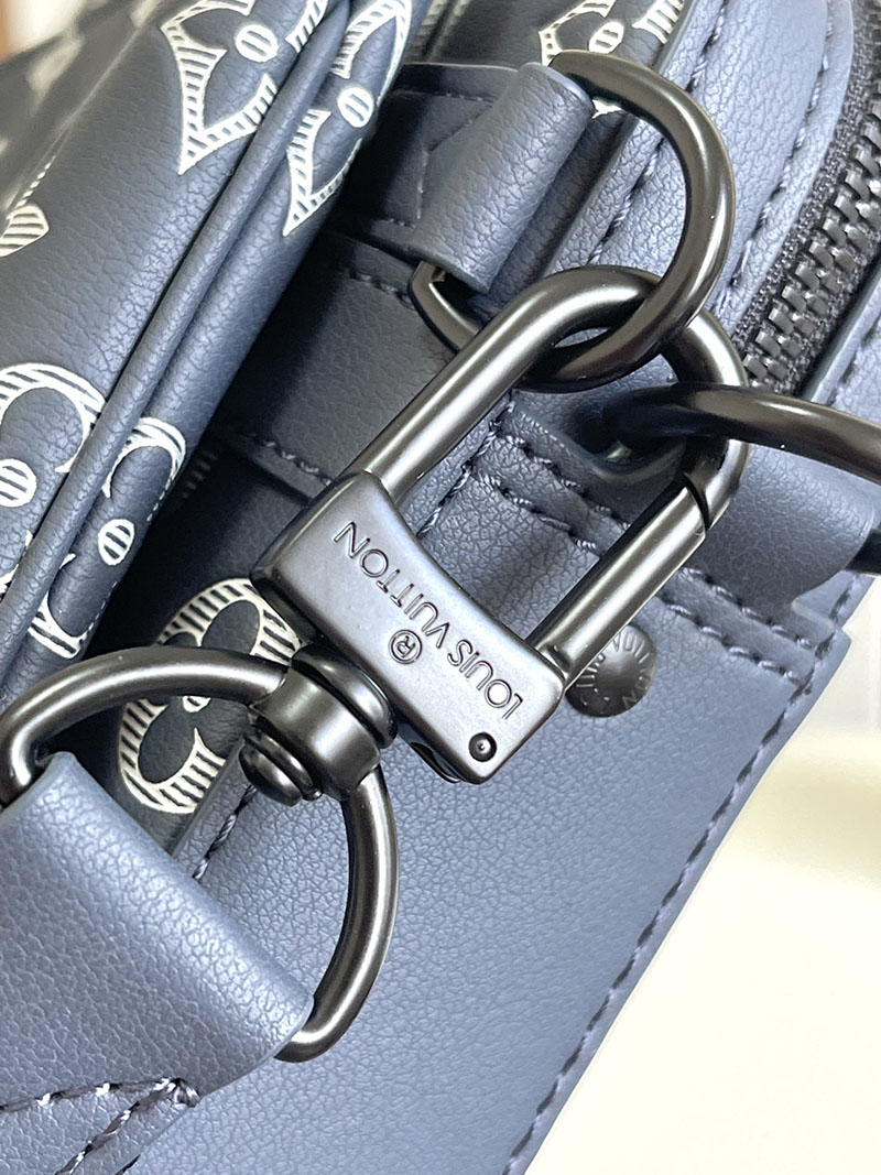 LOUIS VUITTON トリオ・メッセンジャー M24753 ルイヴィトン モノグラム・シャドウ ブルーマリーヌ 超N品 - 画像 (4)