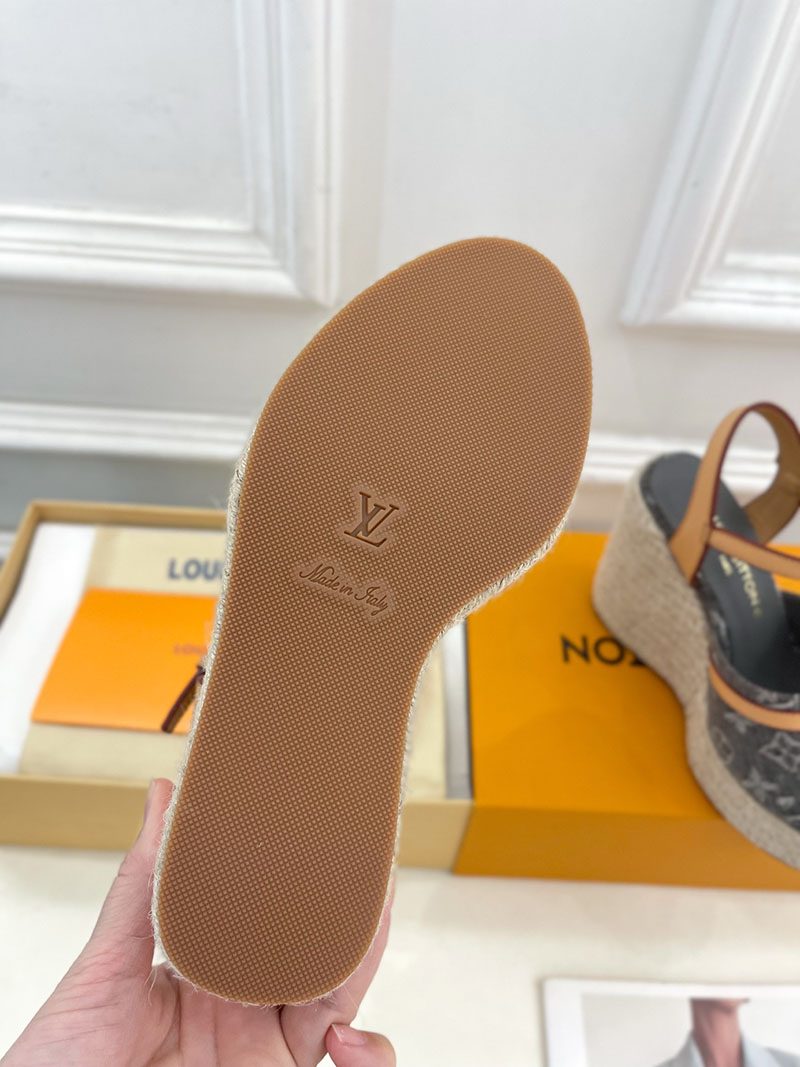 ルイヴィトン 靴 LV サンダル&エスパドリーユ 2025 新作 レディース靴 lv303403 グレー N品 サンダル レディース 人気 40代 - 画像 (2)