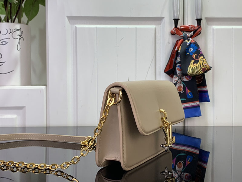 LOUIS VUITTON Wallet On Chain Bloom ショルダーバッグ M14581 トゥルトレール 超N品 - 画像 (9)