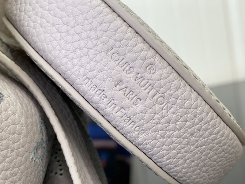 LOUIS VUITTON フライト・モード M12125 Flight Mode ルイヴィトン トートバッグ ブリューム 超N品 - 画像 (6)