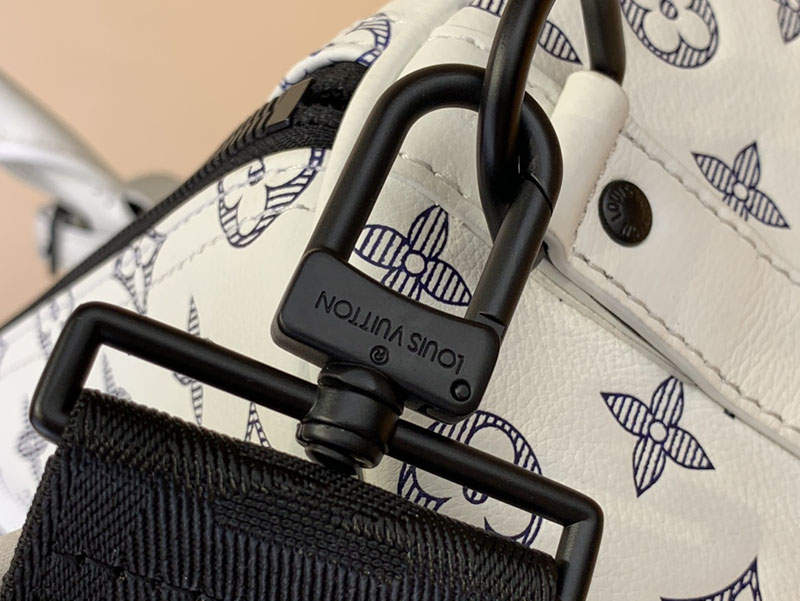 ルイヴィトン アウトレット 店舗 LOUIS VUITTON キーポル・バンドリエール 50 ブロン モノグラム・シャドウ M24954 キーポル50 メンズ - 画像 (4)