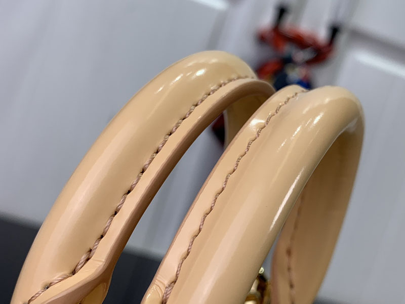 ルイヴィトン アウトレット 店舗 LOUIS VUITTON ナノ・アルマ M82411 ルイヴィトン エピ バッグ 人気 - 画像 (5)