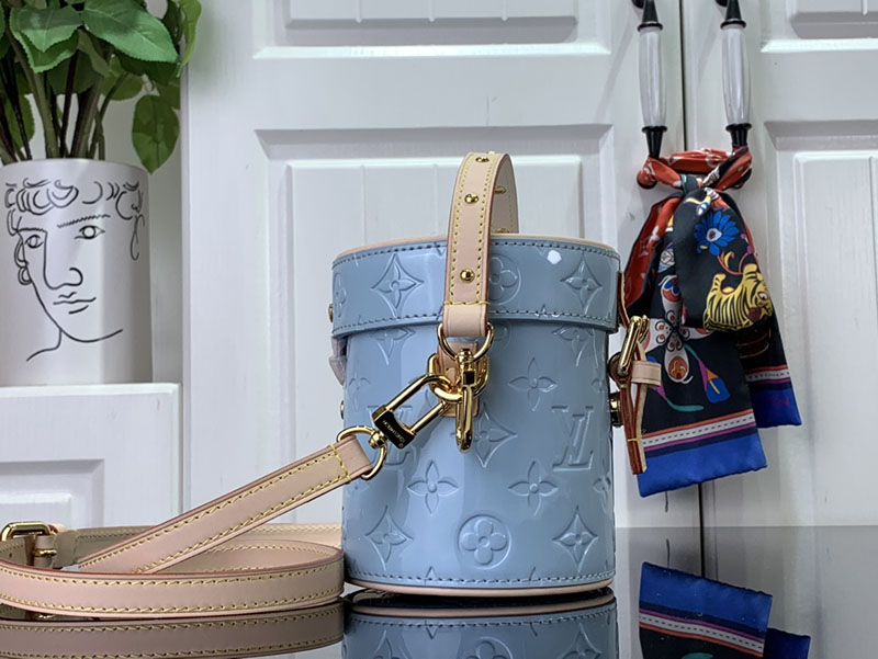ルイヴィトン アウトレット 店舗 LOUIS VUITTON アスター シックイエロー lv301926 ルイヴィトン ヴェルニ ショルダーバッグ - 画像 (9)