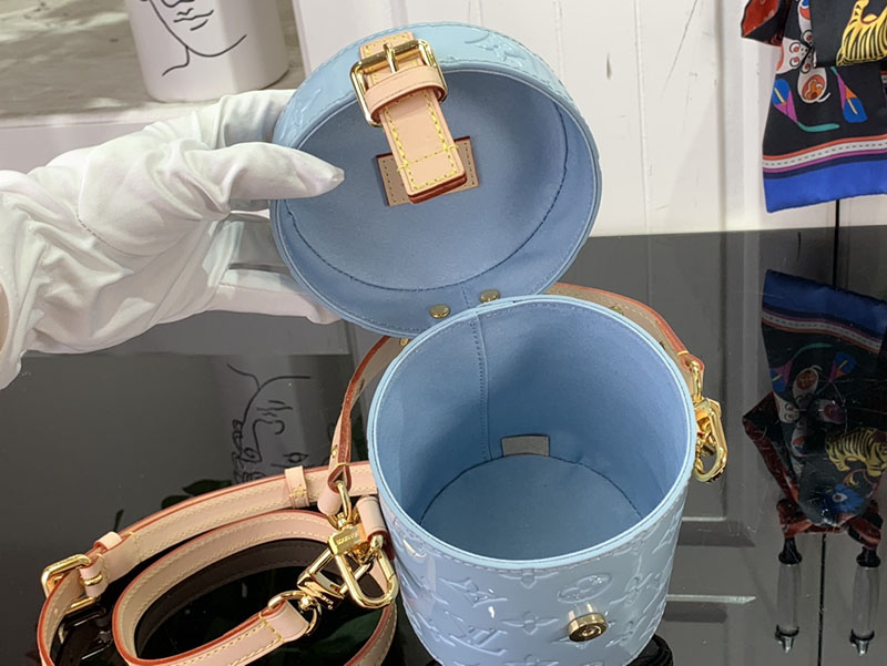 ルイヴィトン アウトレット 店舗 LOUIS VUITTON アスター シックイエロー lv301926 ルイヴィトン ヴェルニ ショルダーバッグ - 画像 (3)