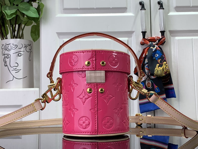 ルイヴィトン アウトレット 店舗 LOUIS VUITTON アスター シックイエロー M24102 ヴィトン ヴェルニ 定価 - 画像 (8)