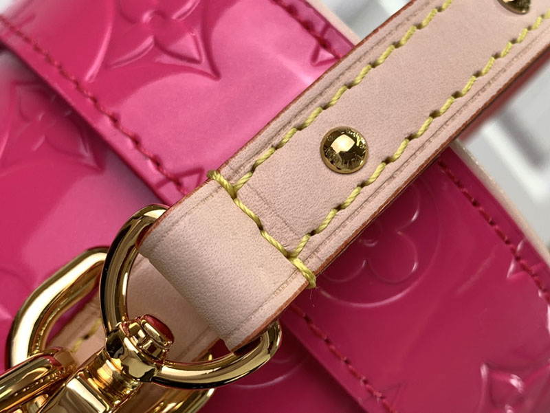 ルイヴィトン アウトレット 店舗 LOUIS VUITTON アスター シックイエロー M24102 ヴィトン ヴェルニ 定価 - 画像 (6)