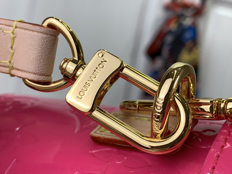 ルイヴィトン アウトレット 店舗 LOUIS VUITTON アスター シックイエロー M24102 ヴィトン ヴェルニ 定価 - 画像 (5)