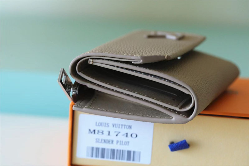 ルイヴィトン アウトレット 店舗 LOUIS VUITTON LV AEROGRAM ポルトフォイユ・パイロット スカイ M82410 ルイヴィトン ミニ財布 レディース - 画像 (7)
