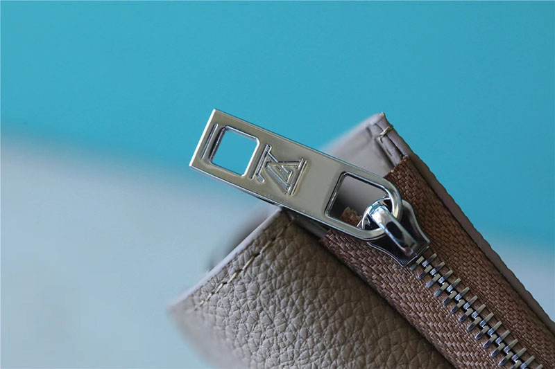 ルイヴィトン アウトレット 店舗 LOUIS VUITTON LV AEROGRAM ポルトフォイユ・パイロット スカイ M82410 ルイヴィトン ミニ財布 レディース - 画像 (5)