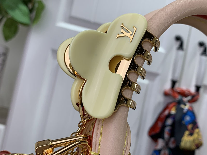 ルイヴィトン並行輸入品 LOUIS VUITTON アルマ BB シックイエロー モノグラムヴェルニ lv301945 ルイヴィトン ヴェルニ ショルダーバッグ - 画像 (5)