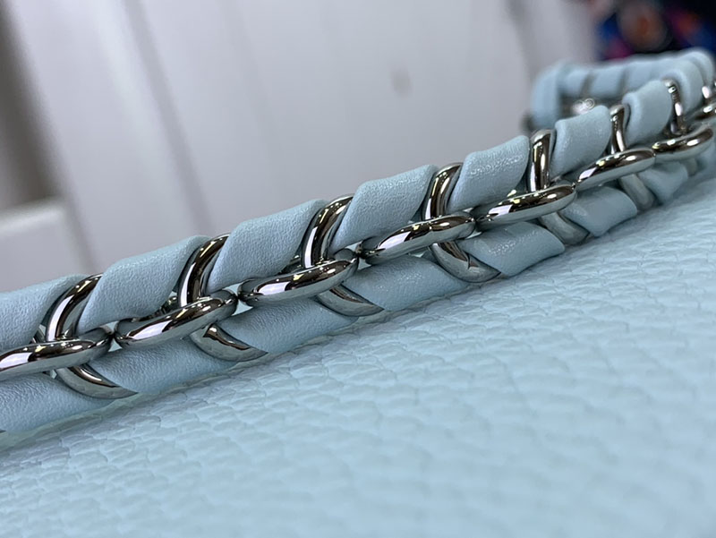 ルイヴィトン並行輸入品 LOUIS VUITTON カプシーヌ ミニ キャンディ ブルー トリヨンレザー lv301957 ルイヴィトン ミニバッグ 安い - 画像 (4)