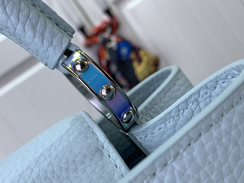 ルイヴィトン並行輸入品 LOUIS VUITTON カプシーヌ BB キャンディ ブルー トリヨンレザー lv301958 ルイヴィトン バッグ 安い - 画像 (5)