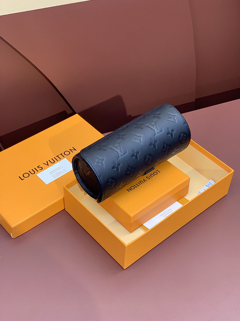 ルイヴィトン並行輸入品 LOUIS VUITTON エテュイ・3 モントル ブラック トリヨンレザー M10147 時計ケース おしゃれ - 画像 (9)