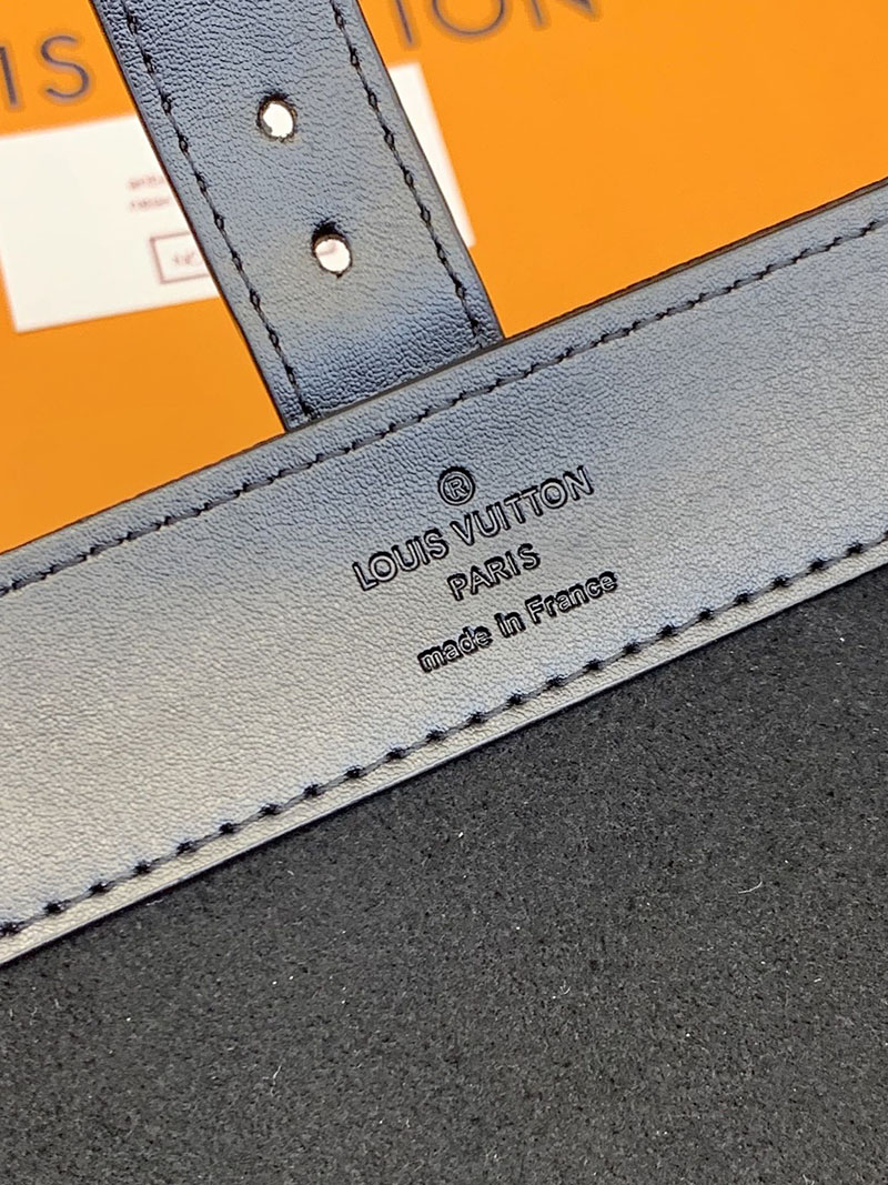 ルイヴィトン並行輸入品 LOUIS VUITTON エテュイ・3 モントル ブラック トリヨンレザー M10147 時計ケース おしゃれ - 画像 (6)