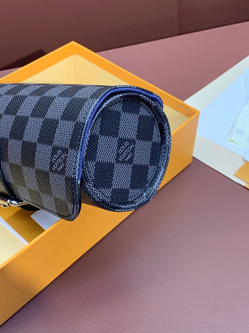 ルイヴィトン並行輸入品 LOUIS VUITTON エテュイ・3 モントル ブラック ダミエ・グラフィット N41137 ルイヴィトン 時計 ケース トランク - 画像 (4)