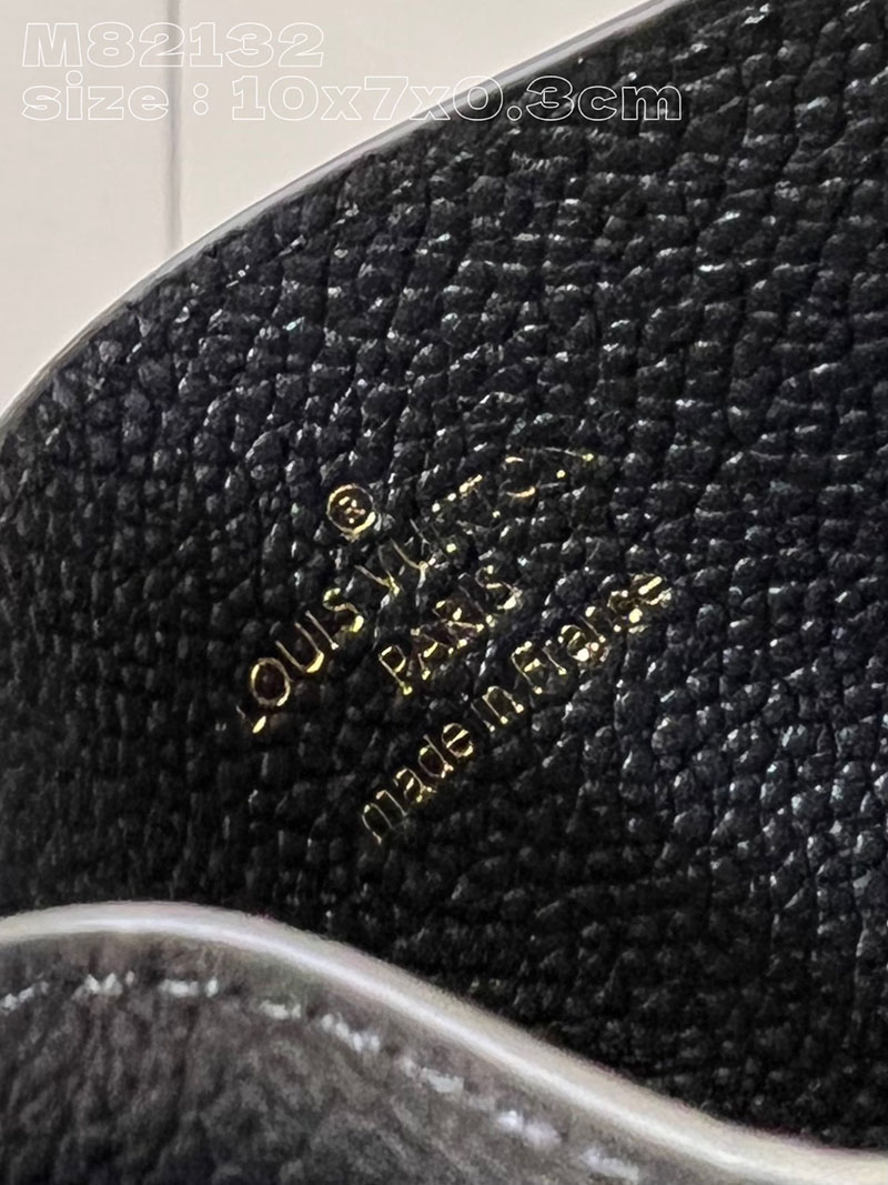 ルイヴィトン並行輸入品 LOUIS VUITTON ポルト カルト・LV チャーム ノワール モノグラム M82132 ルイヴィトン カード ケース 黒 - 画像 (2)