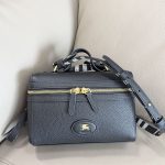 バーバリー バッグ 激安
